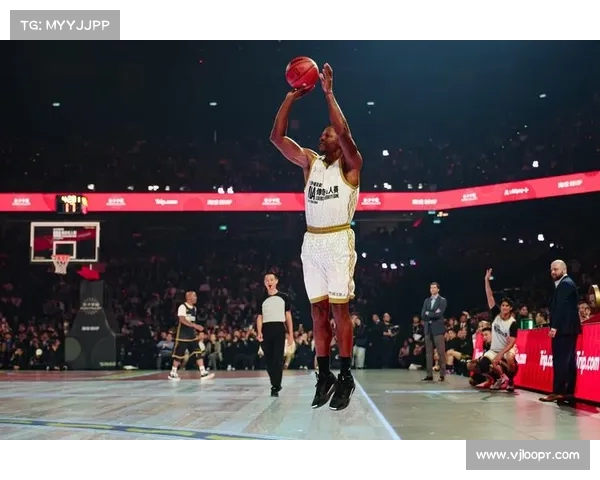 2023 NBA中国赛精彩回顾:篮球盛宴点燃上海与深圳激情对决 2023 NBA中国赛精彩回顾:篮球盛宴点燃上海与深圳激情对决